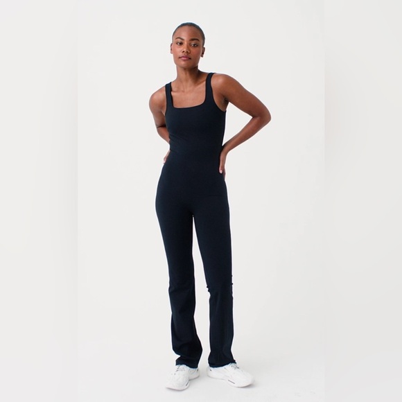 New SPANX Booty Boost Jumpsuit In Black Size XS - Picture 6 of 16
